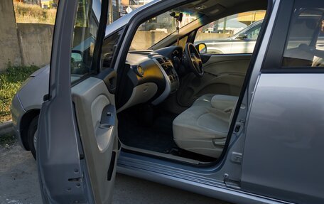 Mitsubishi Colt VI рестайлинг, 2002 год, 400 000 рублей, 10 фотография