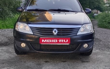 Renault Logan I, 2012 год, 530 000 рублей, 3 фотография