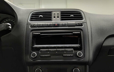 Volkswagen Polo VI (EU Market), 2012 год, 637 000 рублей, 18 фотография