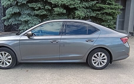 Skoda Octavia IV, 2021 год, 2 750 000 рублей, 1 фотография