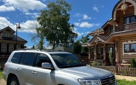 Toyota Land Cruiser 200, 2009 год, 3 300 000 рублей, 6 фотография