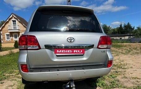 Toyota Land Cruiser 200, 2009 год, 3 300 000 рублей, 10 фотография
