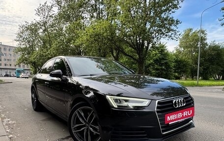 Audi A4, 2017 год, 1 840 000 рублей, 4 фотография