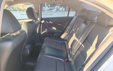 Honda Accord VIII рестайлинг, 2008 год, 1 120 000 рублей, 16 фотография
