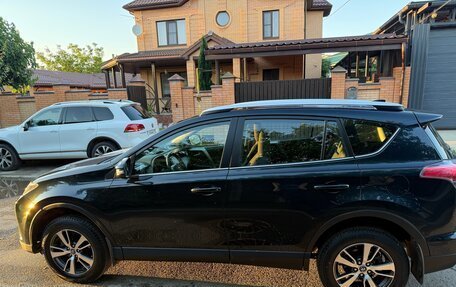 Toyota RAV4, 2016 год, 2 450 000 рублей, 5 фотография