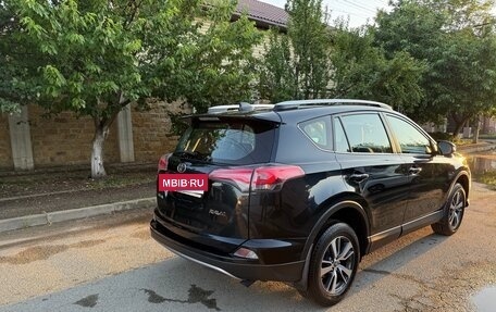 Toyota RAV4, 2016 год, 2 450 000 рублей, 3 фотография