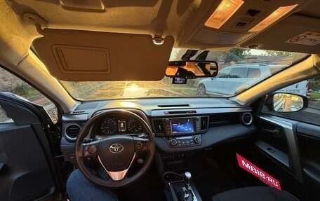 Toyota RAV4, 2016 год, 2 450 000 рублей, 7 фотография