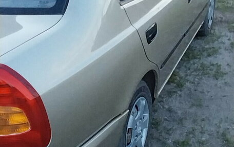Hyundai Accent II, 2004 год, 400 000 рублей, 4 фотография