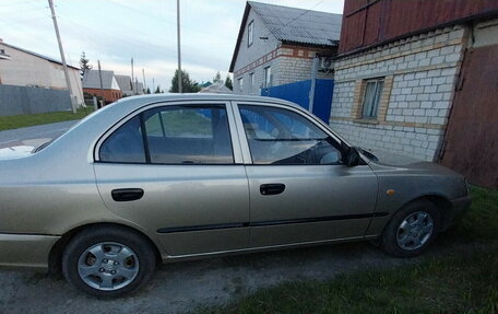 Hyundai Accent II, 2004 год, 400 000 рублей, 11 фотография