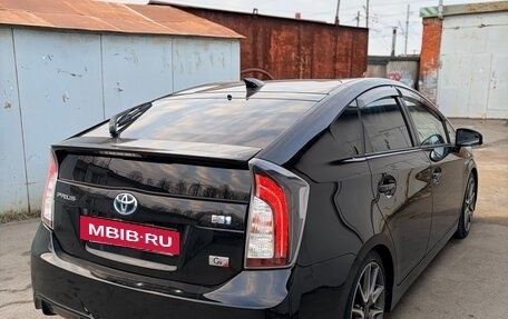 Toyota Prius, 2013 год, 1 200 000 рублей, 4 фотография
