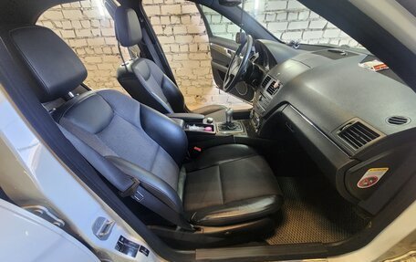 Mercedes-Benz C-Класс, 2010 год, 700 000 рублей, 6 фотография
