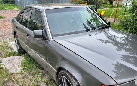 Mercedes-Benz S-Класс, 1988 год, 210 000 рублей, 2 фотография