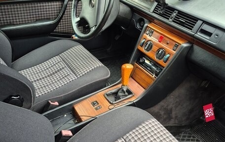 Mercedes-Benz S-Класс, 1988 год, 210 000 рублей, 9 фотография