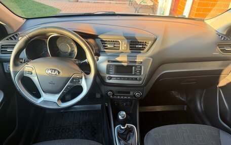 KIA Rio III рестайлинг, 2015 год, 1 485 000 рублей, 31 фотография
