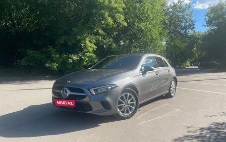 Mercedes-Benz A-Класс, 2018 год, 2 190 000 рублей, 1 фотография