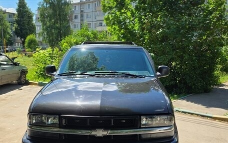 Chevrolet Blazer II рестайлинг, 1995 год, 800 000 рублей, 2 фотография