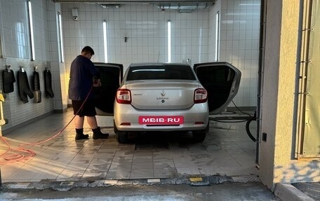 Renault Logan II, 2017 год, 950 000 рублей, 3 фотография