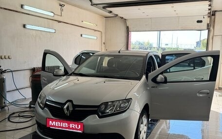 Renault Logan II, 2017 год, 950 000 рублей, 9 фотография