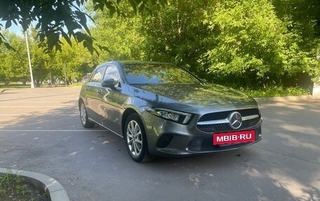 Mercedes-Benz A-Класс, 2018 год, 2 190 000 рублей, 3 фотография