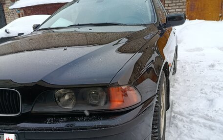 BMW 5 серия, 2000 год, 500 000 рублей, 2 фотография