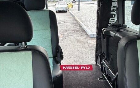 Land Rover Defender I, 2013 год, 5 900 000 рублей, 17 фотография