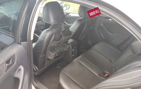 Volkswagen Jetta VI, 2012 год, 980 000 рублей, 4 фотография