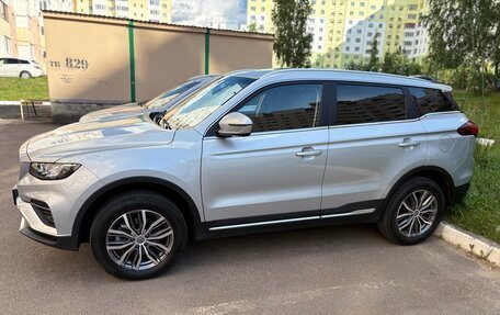 Geely Atlas, 2023 год, 1 900 000 рублей, 3 фотография