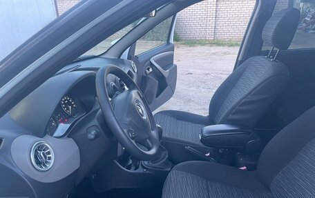 Renault Sandero I, 2011 год, 700 000 рублей, 11 фотография