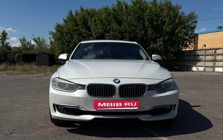 BMW 3 серия, 2013 год, 1 400 000 рублей, 11 фотография