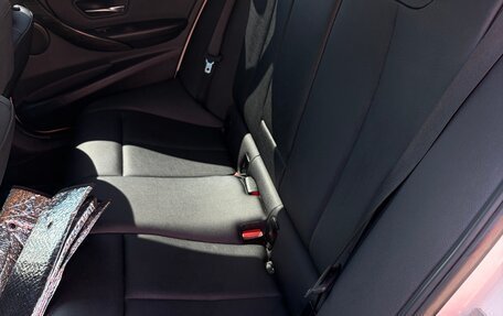 BMW 3 серия, 2013 год, 1 400 000 рублей, 13 фотография