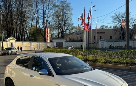 Alfa Romeo Giulietta, 2012 год, 1 333 000 рублей, 14 фотография
