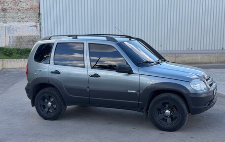 Chevrolet Niva I рестайлинг, 2014 год, 600 000 рублей, 2 фотография
