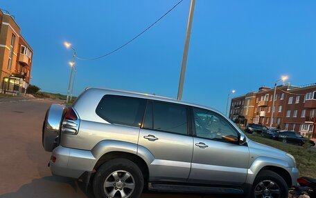 Toyota Land Cruiser Prado 120 рестайлинг, 2004 год, 1 890 000 рублей, 4 фотография