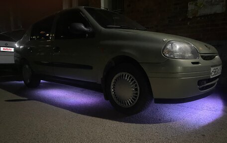 Renault Clio III, 2002 год, 215 000 рублей, 10 фотография