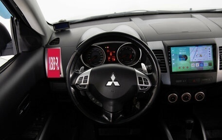 Mitsubishi Outlander III рестайлинг 3, 2006 год, 749 000 рублей, 11 фотография