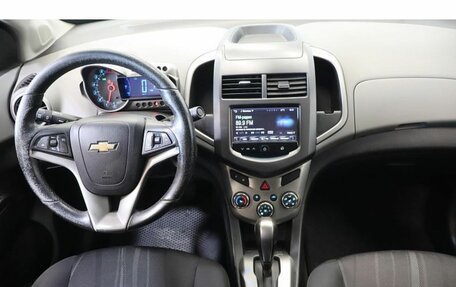 Chevrolet Aveo III, 2014 год, 599 000 рублей, 10 фотография