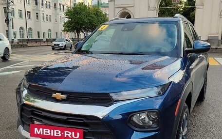 Chevrolet TrailBlazer, 2022 год, 1 850 000 рублей, 2 фотография