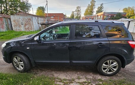 Nissan Qashqai+2 I, 2011 год, 950 000 рублей, 2 фотография