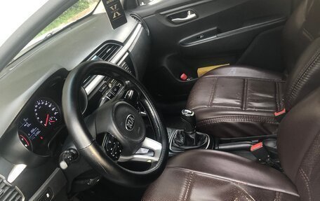 KIA Rio IV, 2018 год, 834 000 рублей, 6 фотография