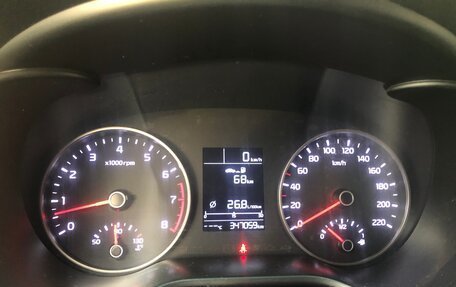 KIA Rio IV, 2018 год, 834 000 рублей, 8 фотография