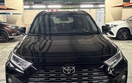 Toyota RAV4, 2020 год, 3 600 000 рублей, 1 фотография