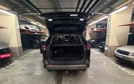 Toyota RAV4, 2020 год, 3 600 000 рублей, 6 фотография