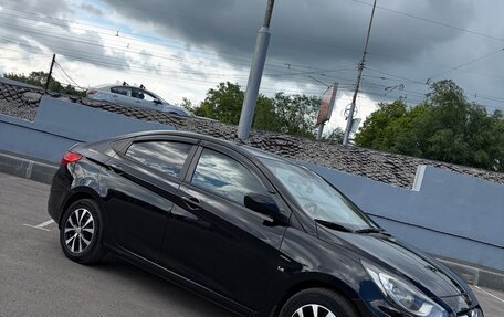 Hyundai Solaris II рестайлинг, 2011 год, 585 000 рублей, 5 фотография