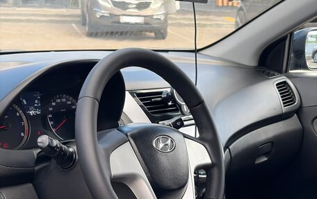 Hyundai Solaris II рестайлинг, 2011 год, 585 000 рублей, 19 фотография