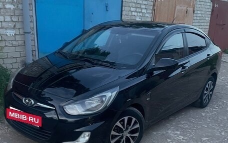 Hyundai Solaris II рестайлинг, 2011 год, 585 000 рублей, 11 фотография