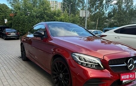 Mercedes-Benz C-Класс, 2018 год, 4 500 000 рублей, 5 фотография