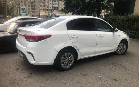 KIA Rio IV, 2018 год, 629 000 рублей, 4 фотография