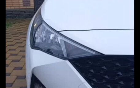 Hyundai Solaris II рестайлинг, 2021 год, 1 650 000 рублей, 10 фотография