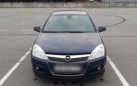 Opel Astra H, 2011 год, 430 000 рублей, 1 фотография