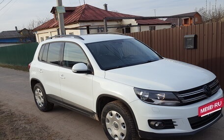 Volkswagen Tiguan I, 2015 год, 850 000 рублей, 2 фотография
